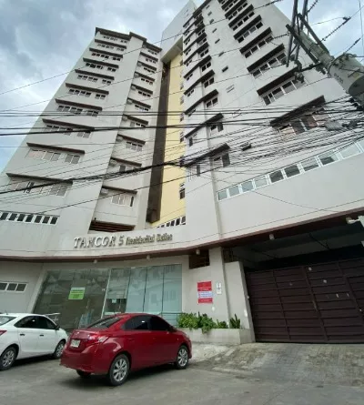 校園主建築